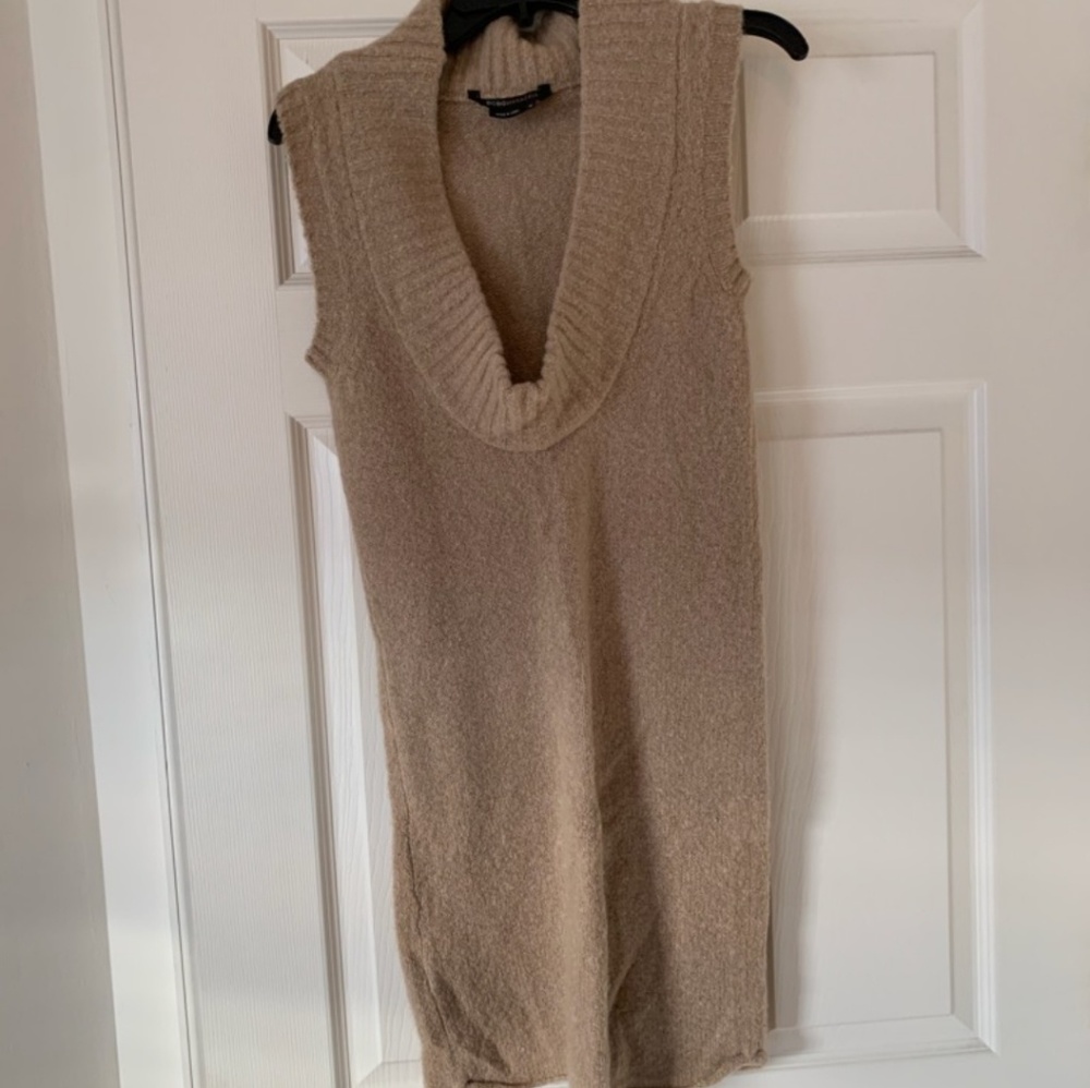 BCBG sleeveless sweater